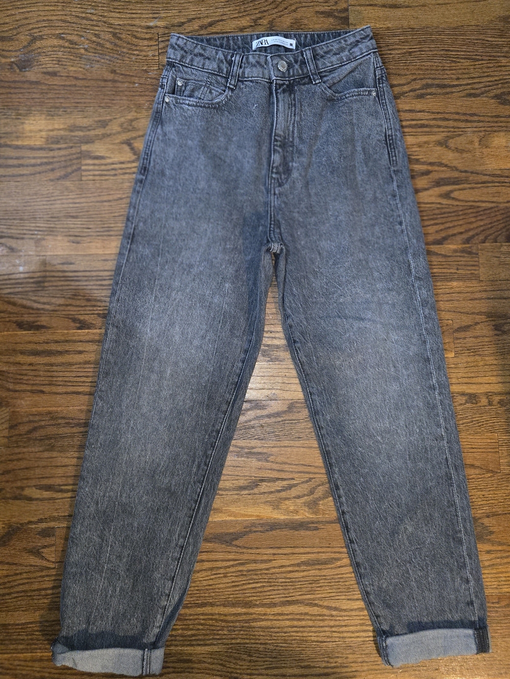 Zara Women’s High-Rise Washed Black Mom Jeans